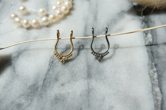 Triple Gem Septum Clip On Piercing / Teardrop Septum Clip On / Fake Piercing