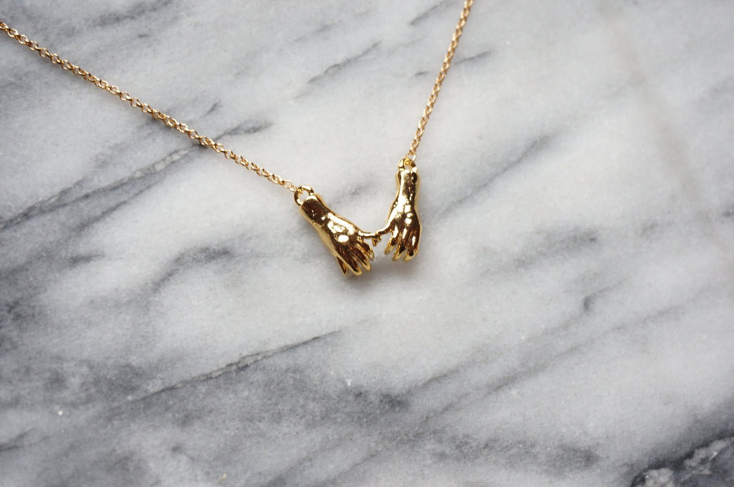 PROMISE Hand Holding Hand Gold / Silver Plated Chain Necklace