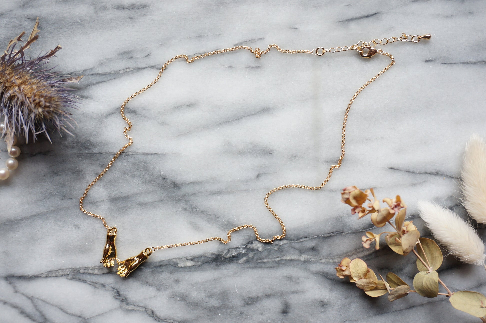 PROMISE Hand Holding Hand Gold / Silver Plated Chain Necklace