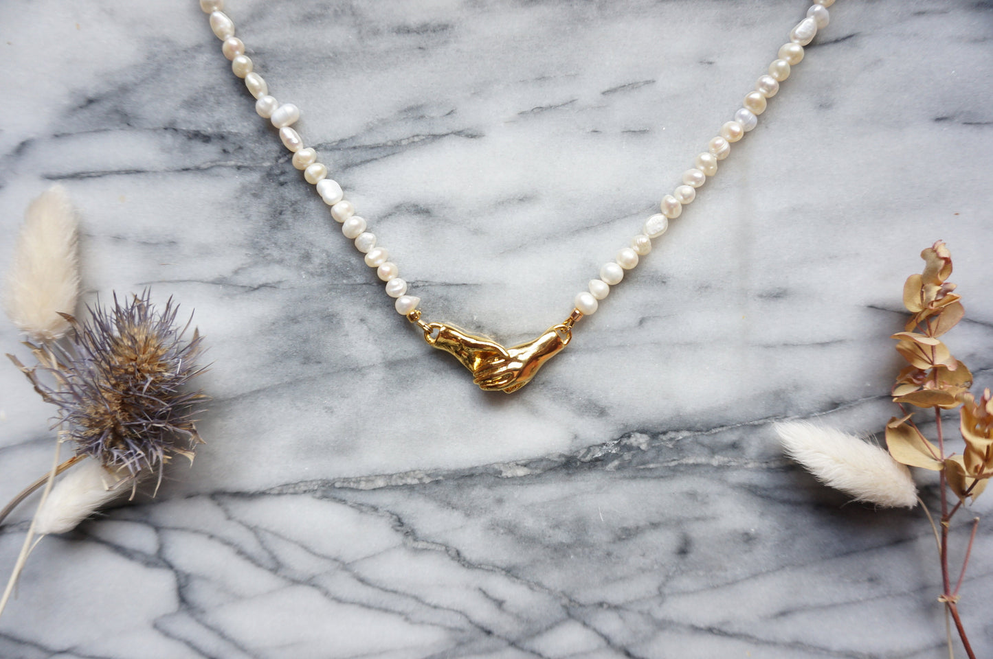 Gold / Silver Hand Holding Hand Pearl Strand Necklace, Magnet Clasp Freshwater Vintage Style Baroque Pearl Necklace