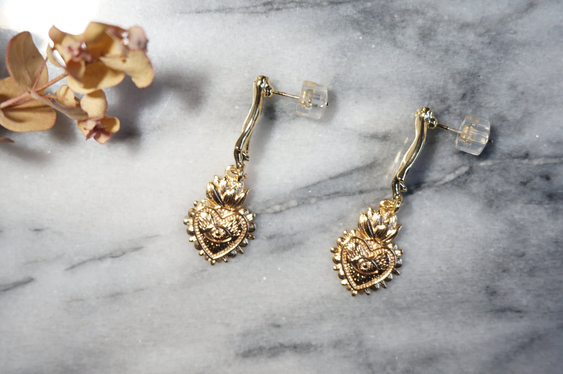 Hand Holding Sacred Heart with Evil Eye Gold Earrings