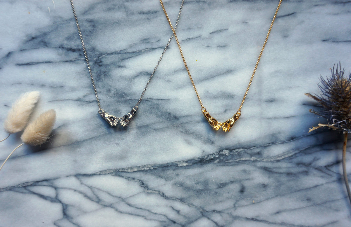 PROMISE Hand Holding Hand Gold / Silver Plated Chain Necklace
