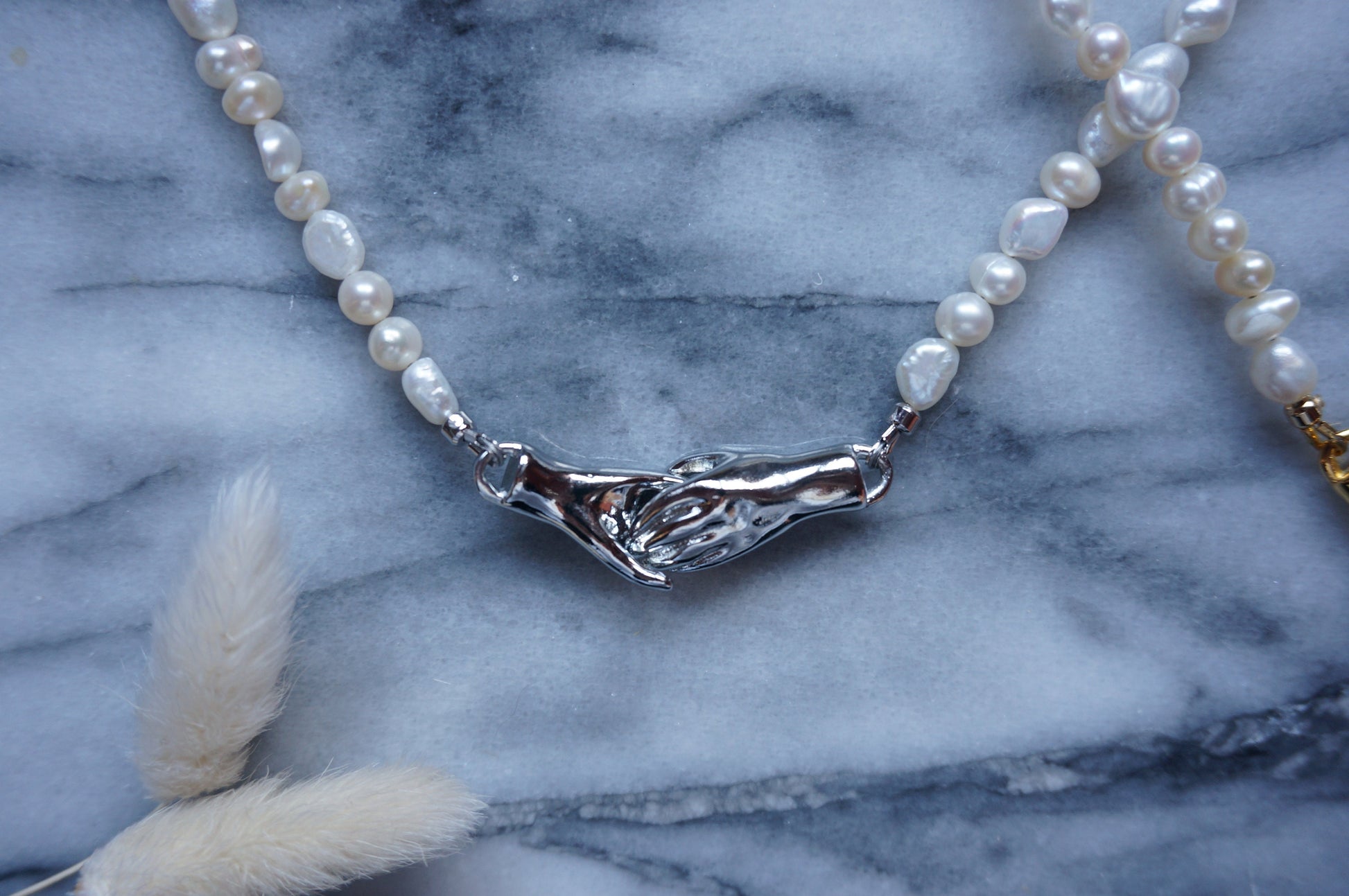Gold / Silver Hand Holding Hand Pearl Strand Necklace, Magnet Clasp Freshwater Vintage Style Baroque Pearl Necklace