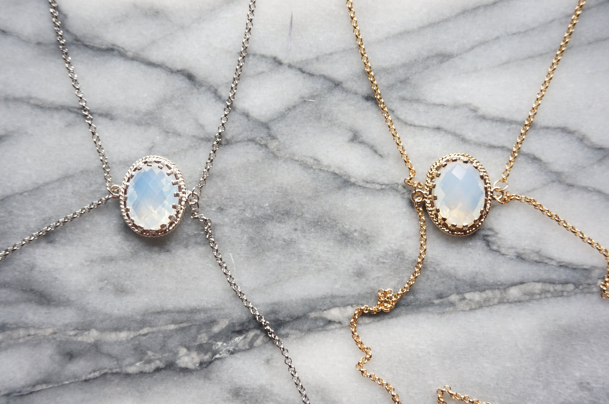 SELENE Moonstone Adjustable Body Chain in Silver / Gold