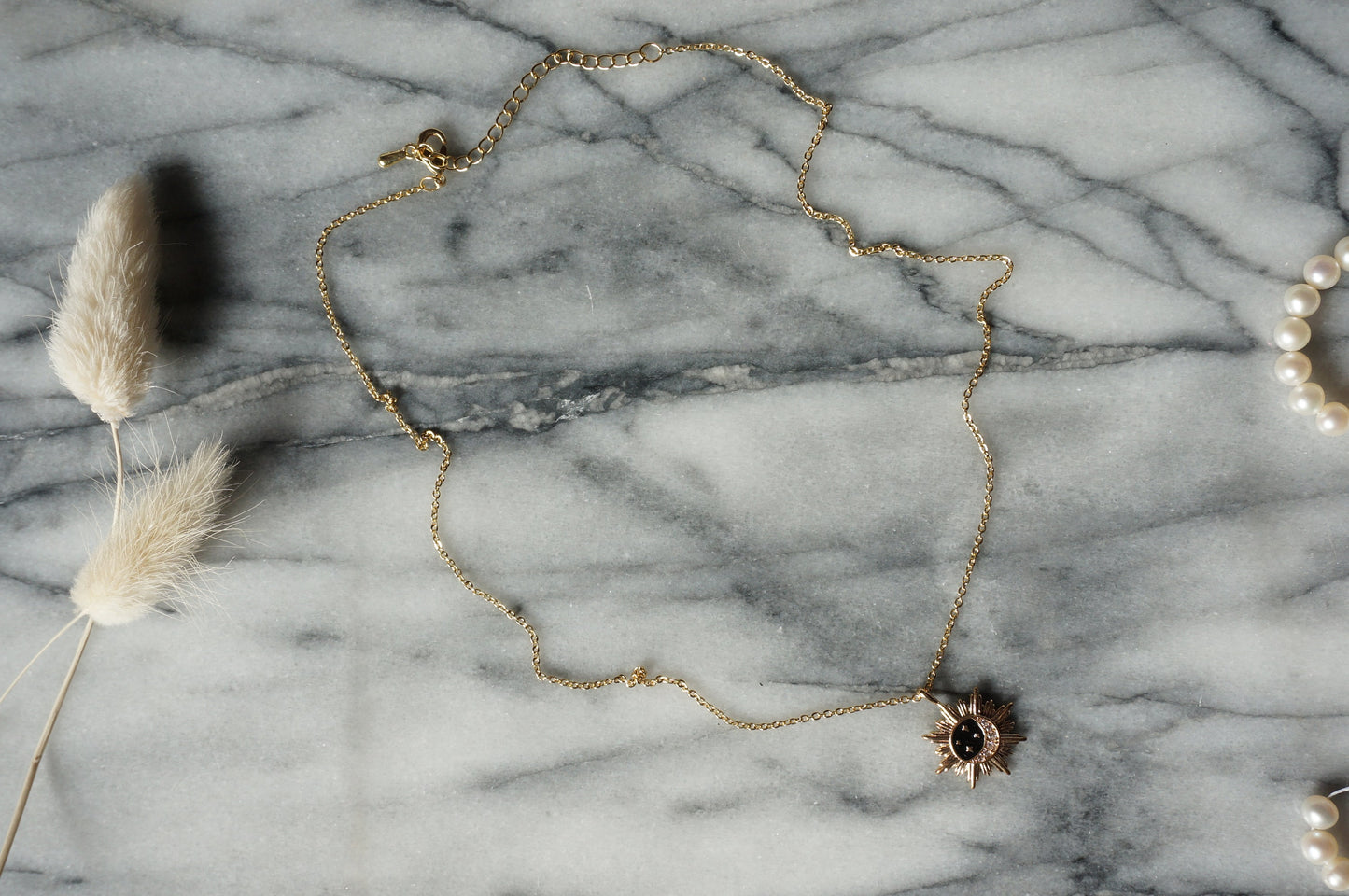 EOS Gold/Silver Sun/Moon Pendant Necklaces