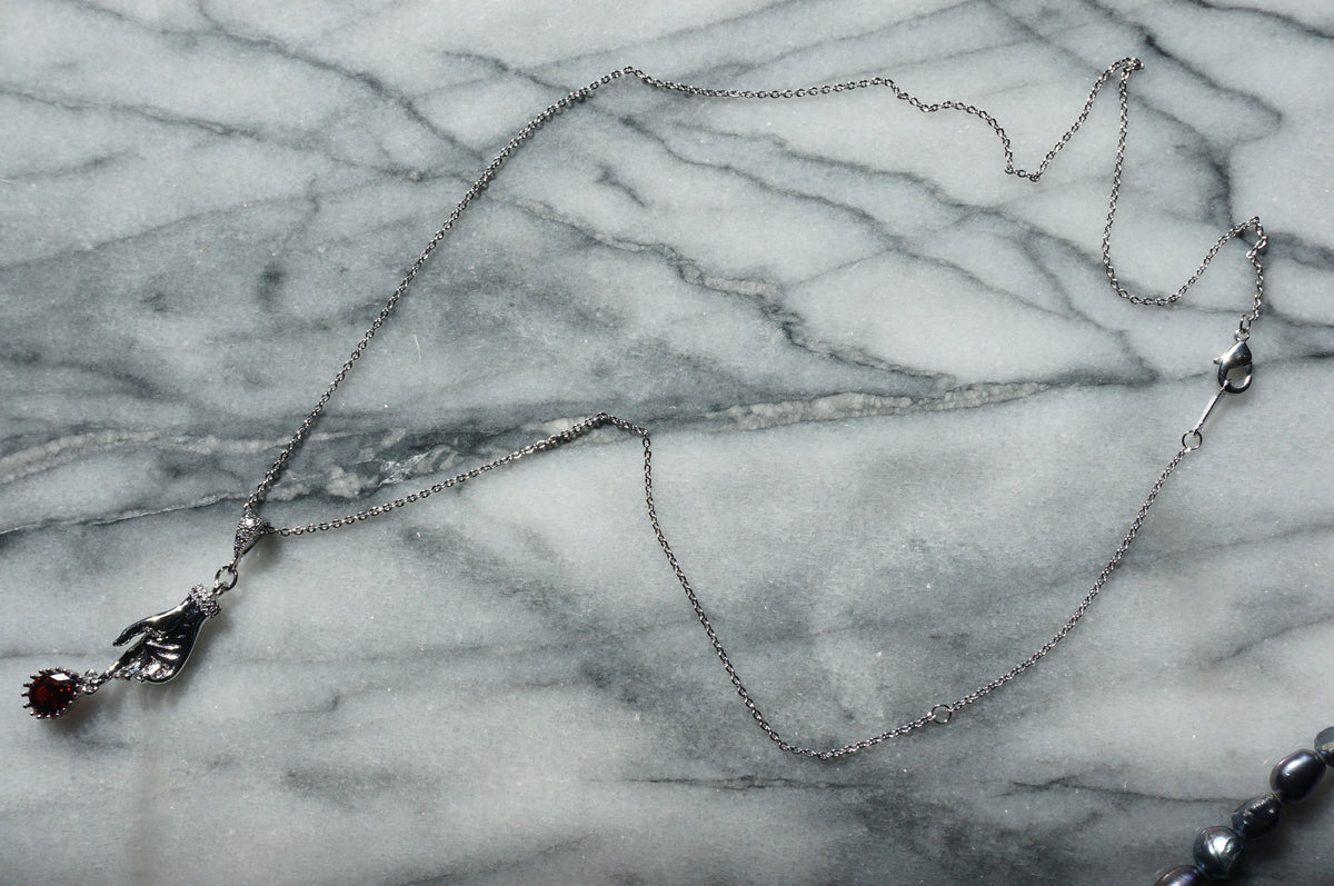 LADY MACBETH Gold / Silver / Black Hand and Blooddrop Dainty Necklace