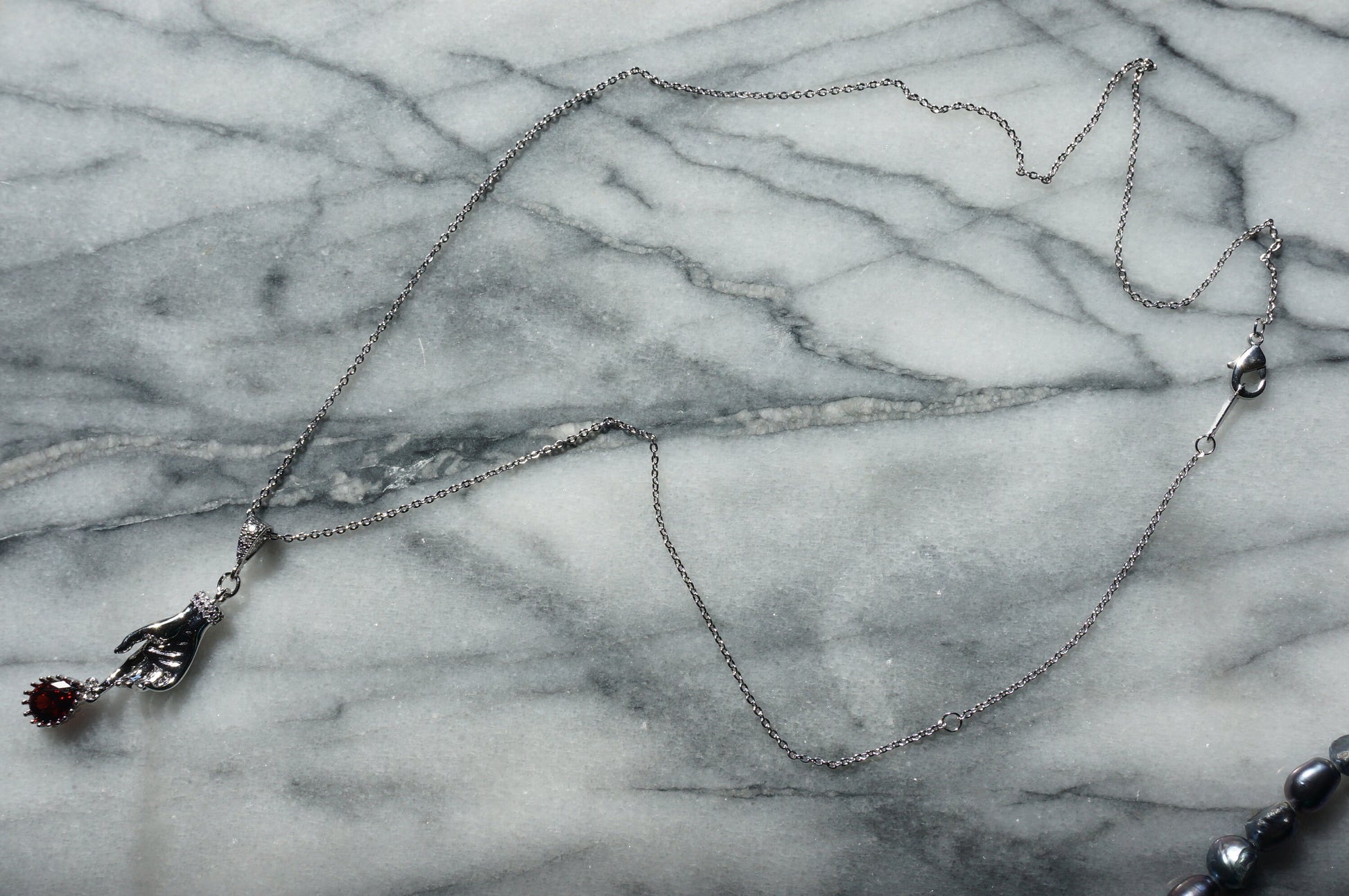 LADY MACBETH Gold / Silver / Black Hand and Blooddrop Dainty Necklace