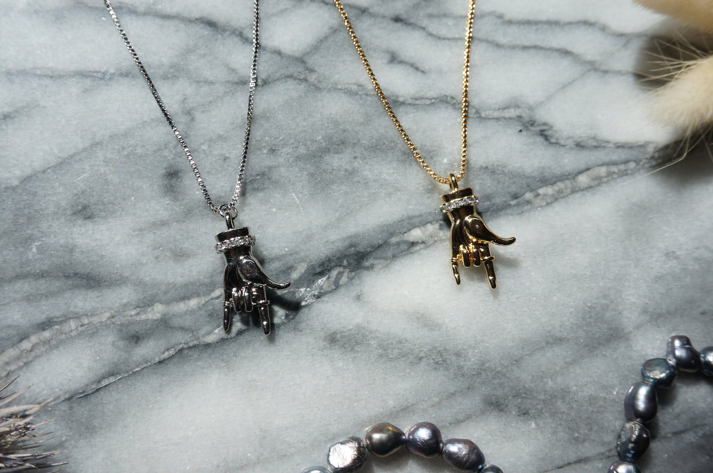HORNS Gold / Silver Hand Sign Necklace