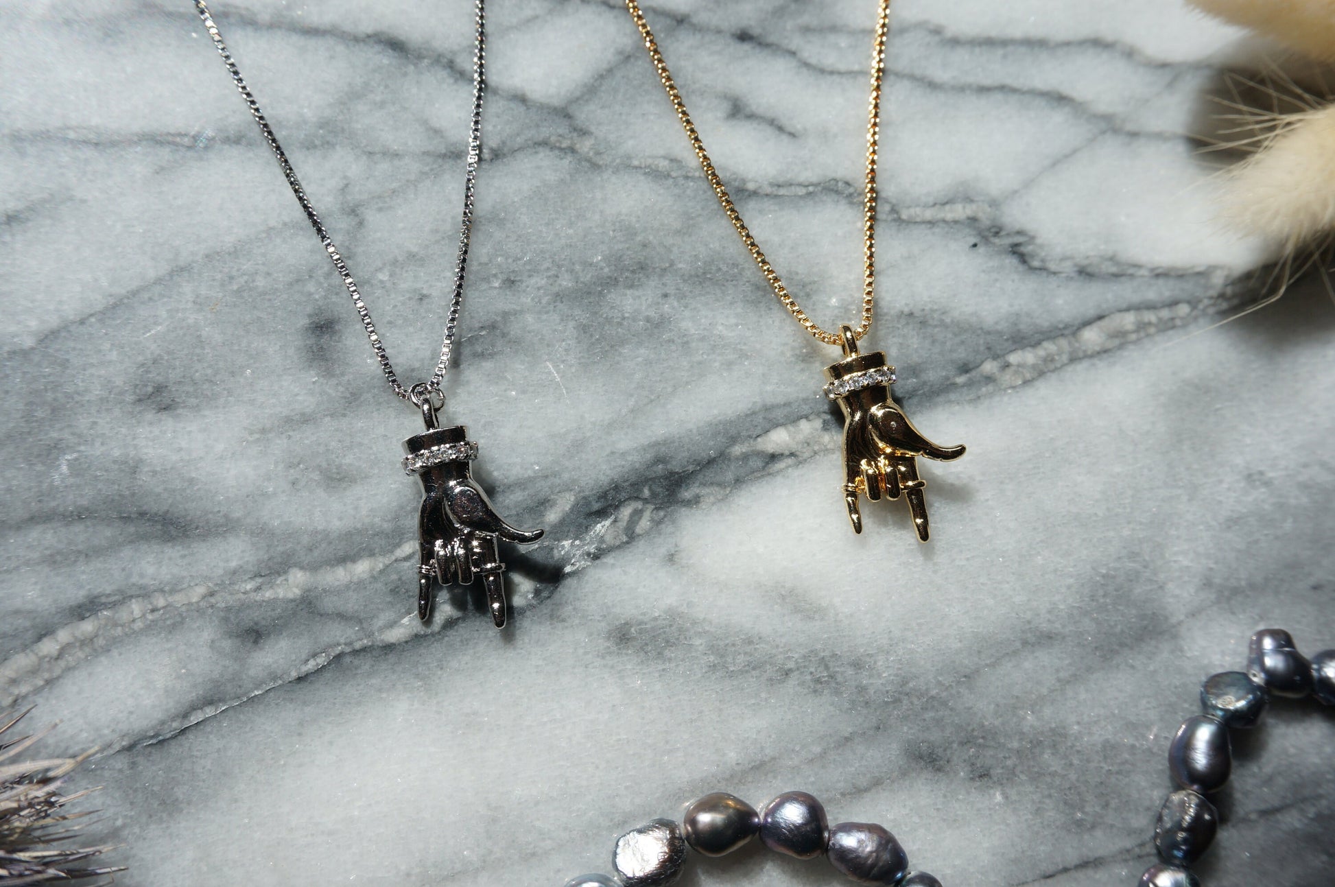 HORNS Gold / Silver Hand Sign Necklace