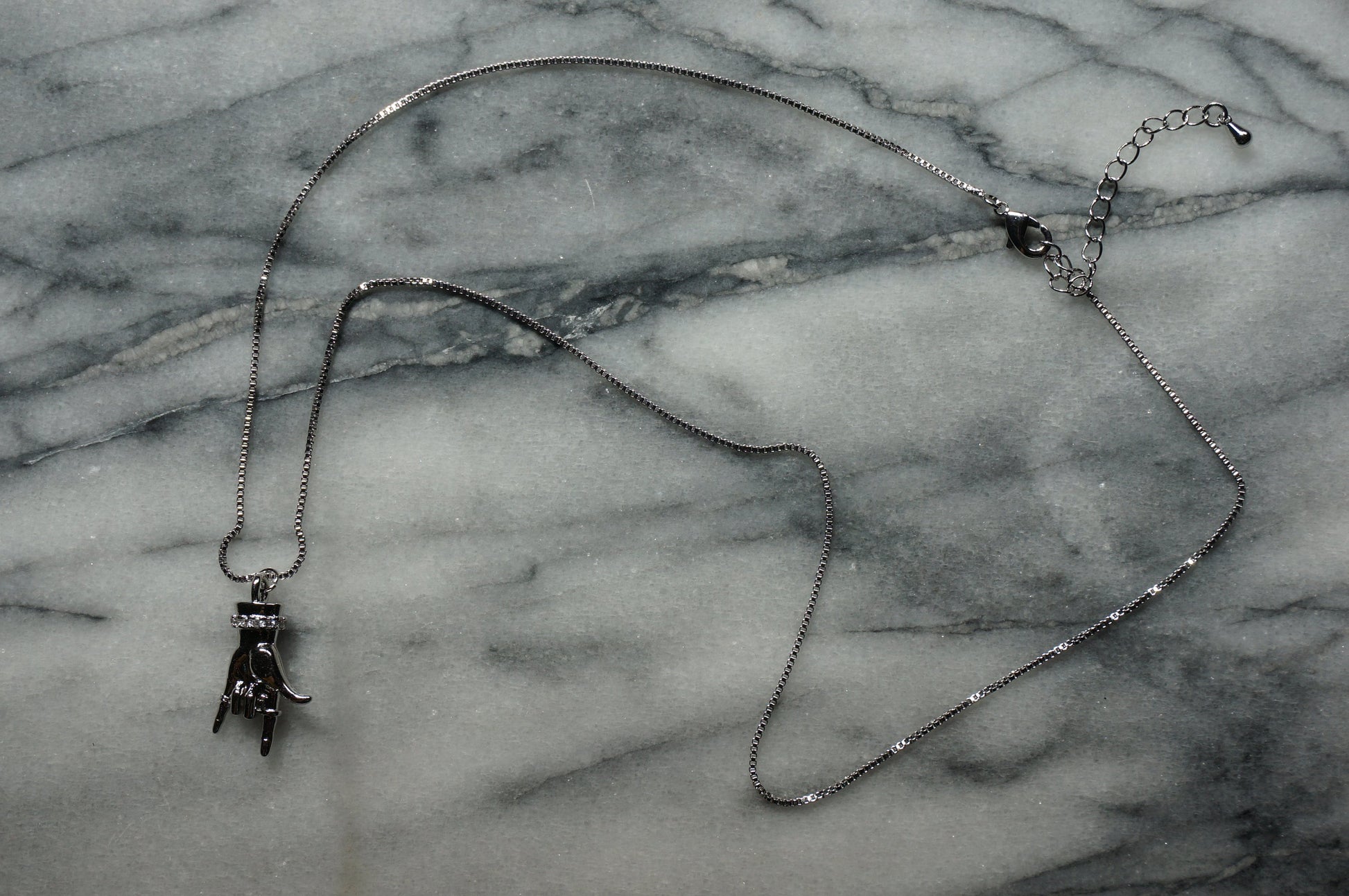 HORNS Gold / Silver Hand Sign Necklace