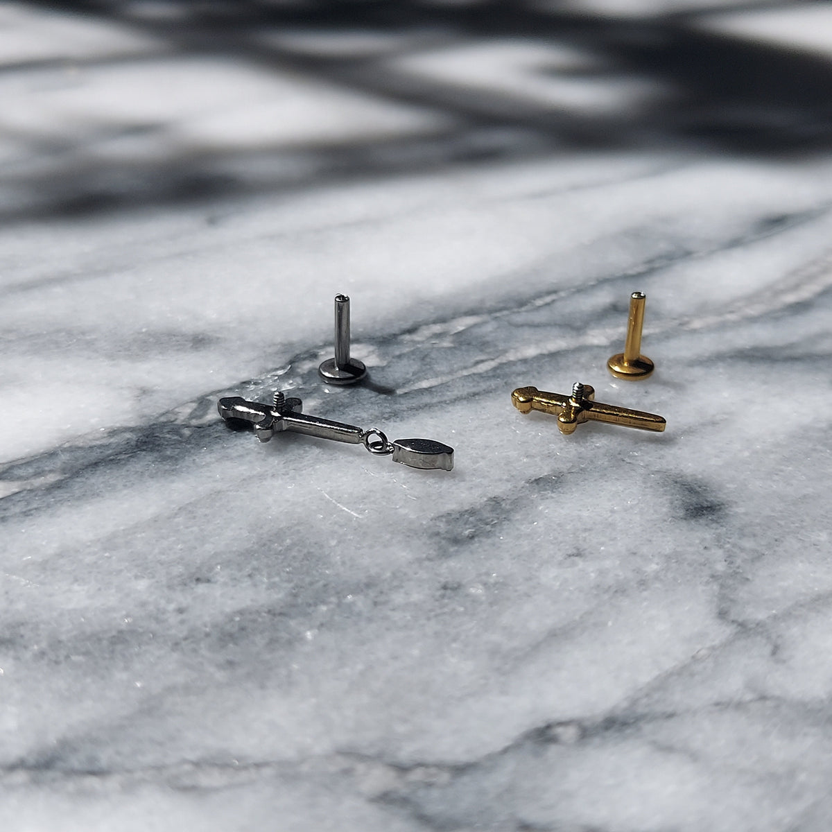 Tiny Sword Flat Back Piercing / Screw on Stud / Blood Drop / Tragus/ Conch/ Helix Piercing in Gold/ Silver