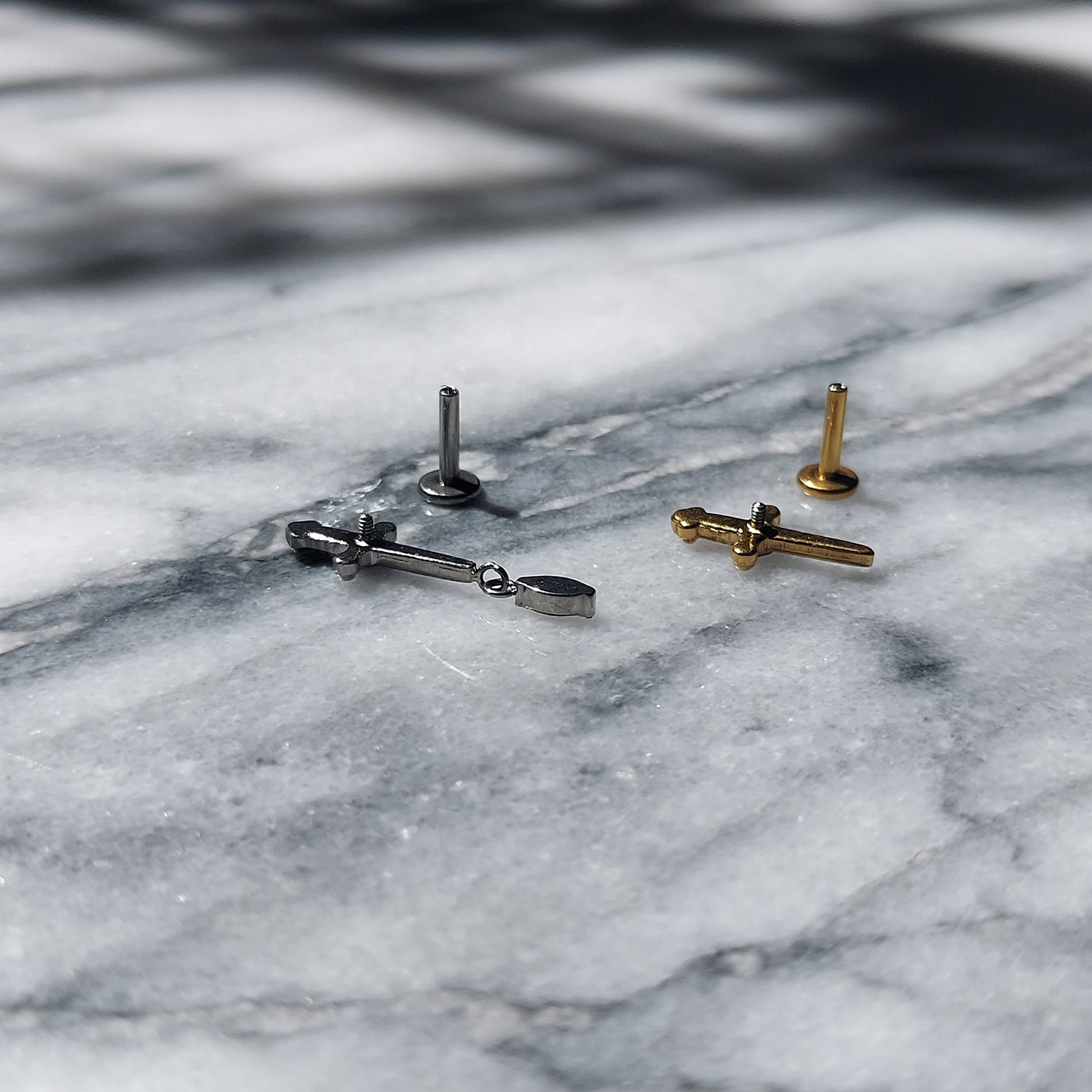 Tiny Sword Flat Back Piercing / Screw on Stud / Blood Drop / Tragus/ Conch/ Helix Piercing in Gold/ Silver