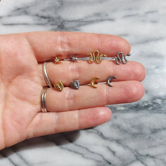 Dainty screw on flat back studs Sacred Heart / Snake/ Moon/ Star/ Earlobe/ Tragus/ Conch/ Helix in Gold/ Silver