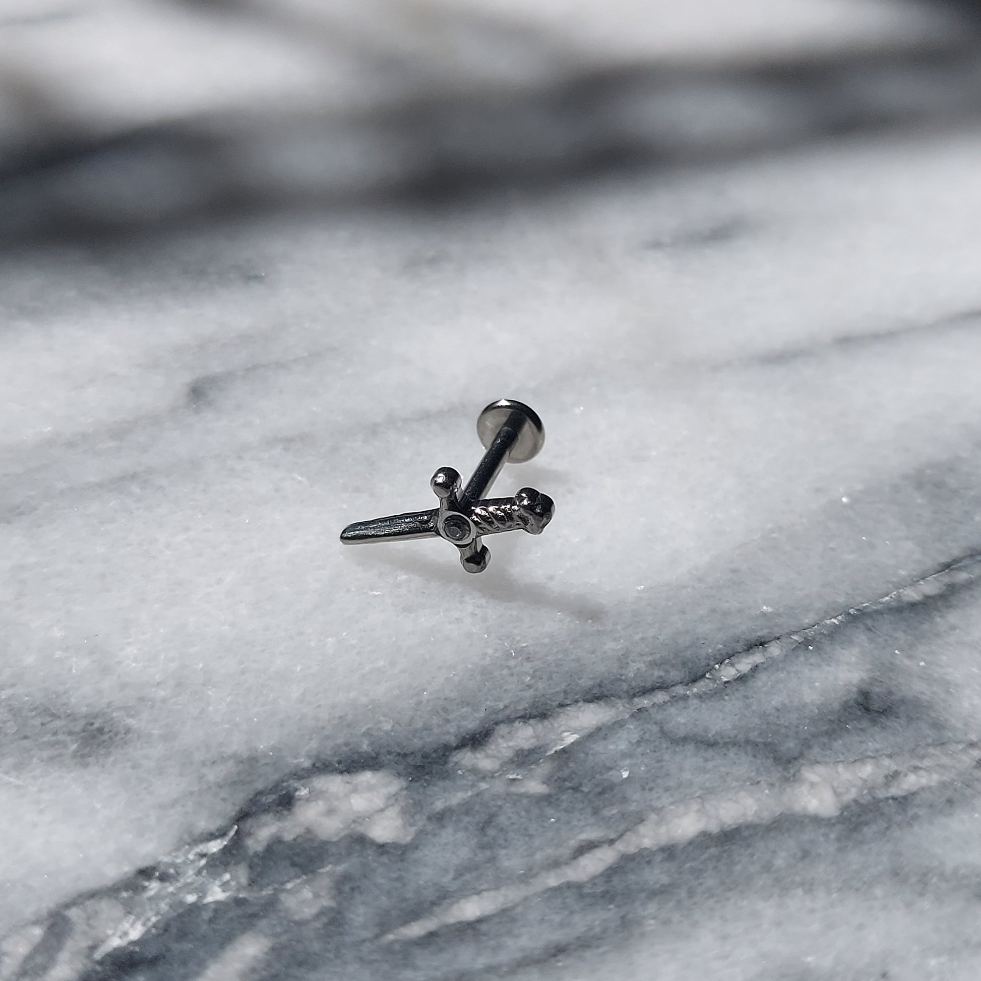 Tiny Sword Flat Back Piercing / Screw on Stud / Blood Drop / Tragus/ Conch/ Helix Piercing in Gold/ Silver