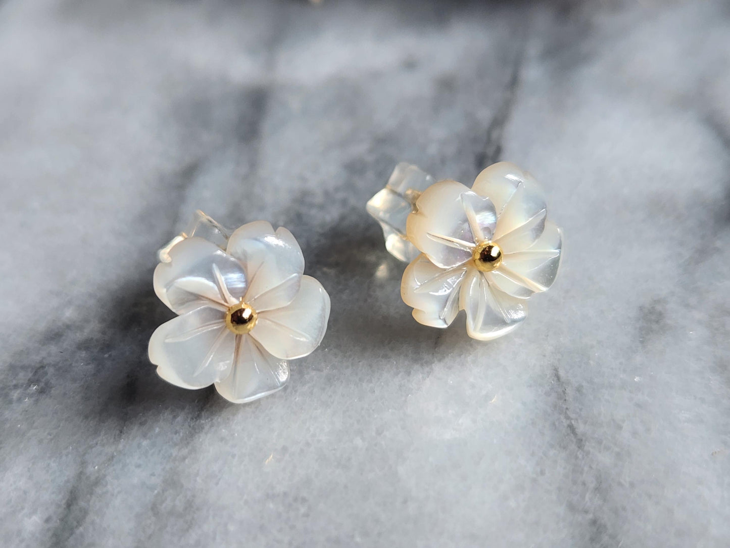 White Flower Mother of Pearl Stud Earrings / Flower Earrings