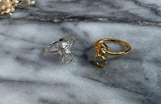 Victorian Style Lion Knocker Ring in Silver / Gold
