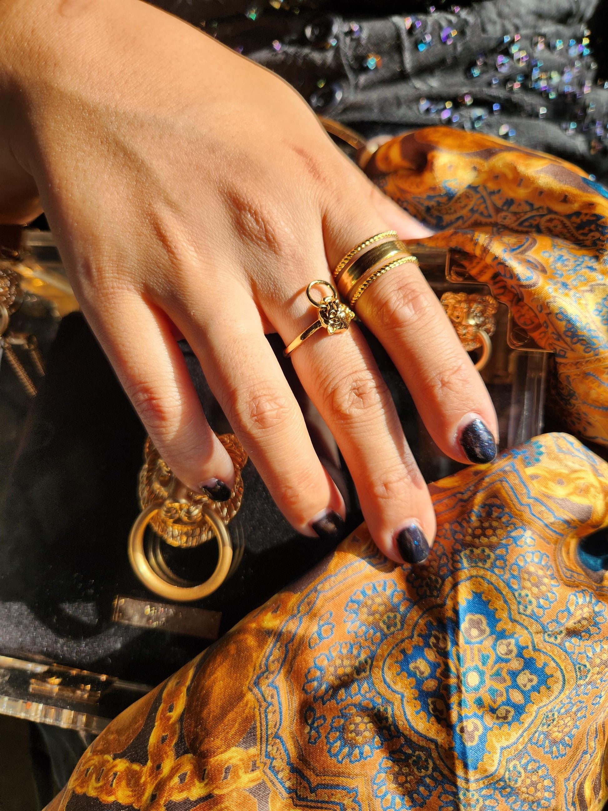 Victorian Style Lion Knocker Ring in Silver / Gold