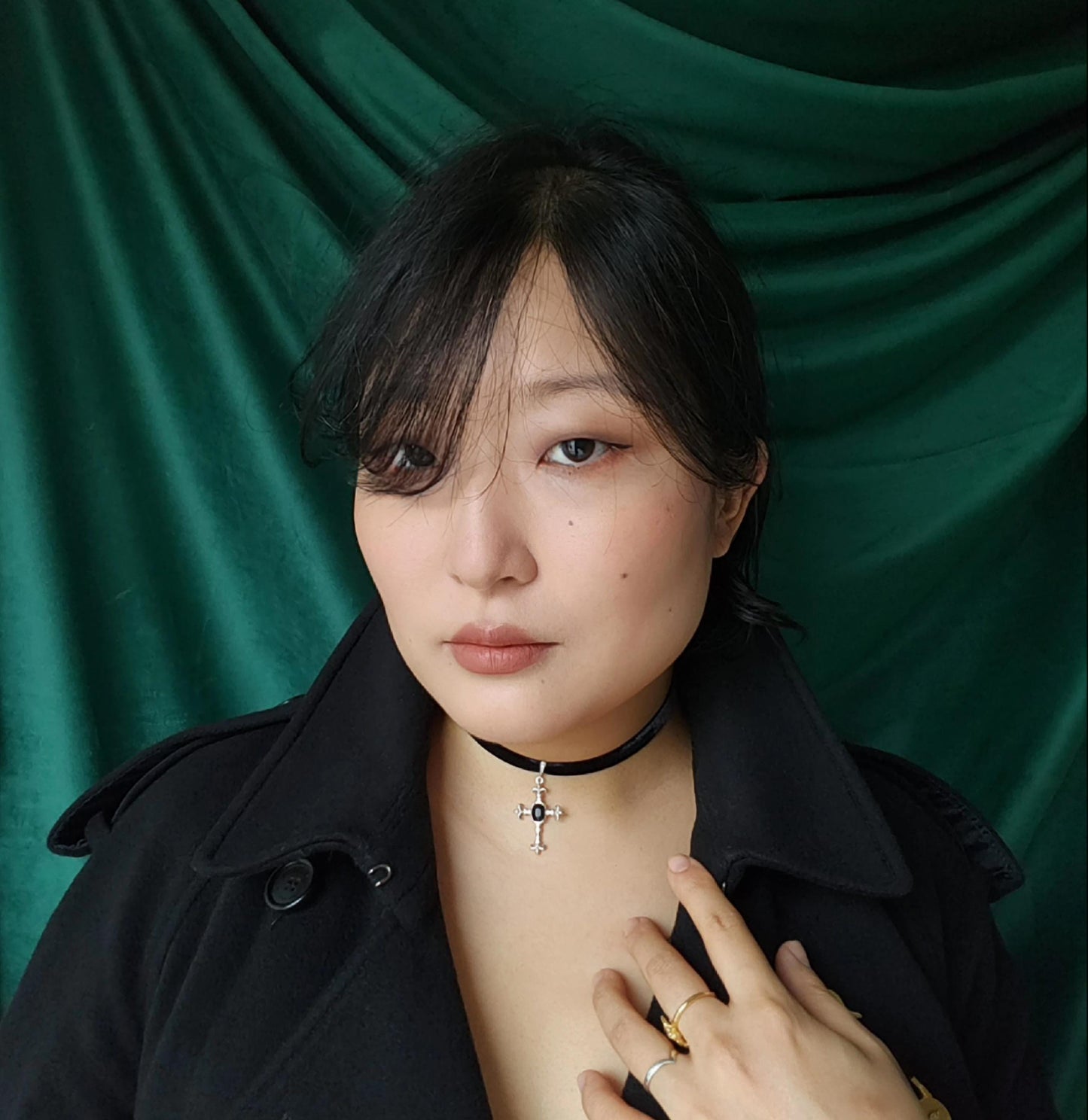 Edith Gold / Silver Black Velvet Choker