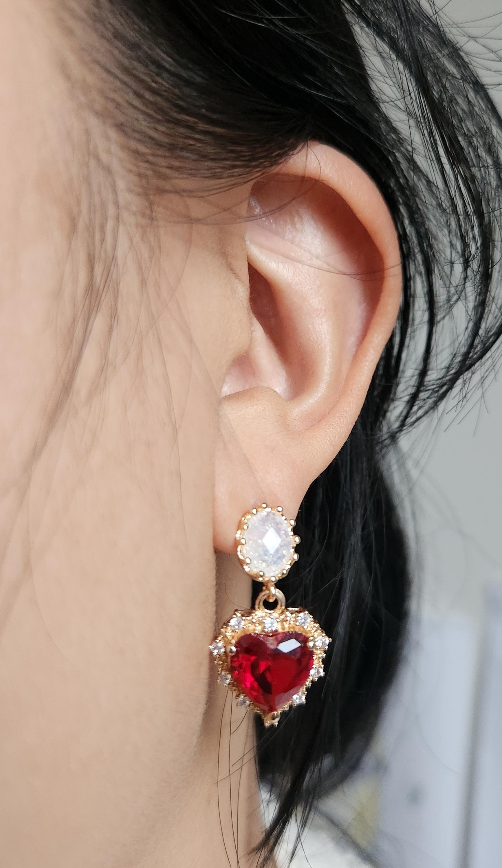 AMO Red/Blue/Green Heart Gold Earrings Studs/Huggies