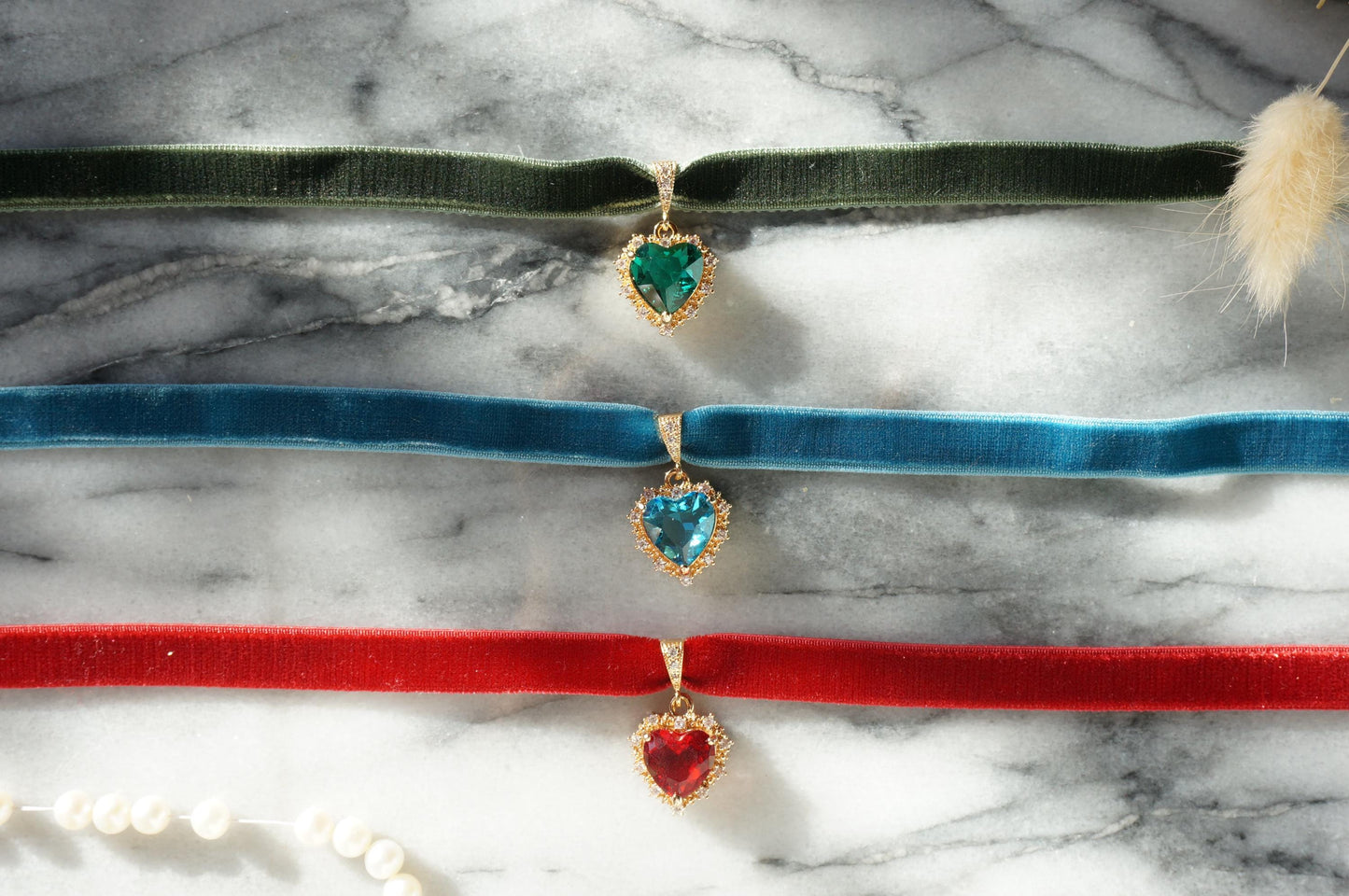 AMO Red/Blue/Green Heart Stretch Velvet Choker