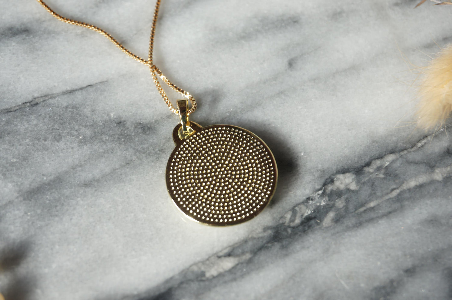 Il Bat Pour Toi, 18k Gold Plated Vintage French Medal Necklace / My Heart Beats For You Medal