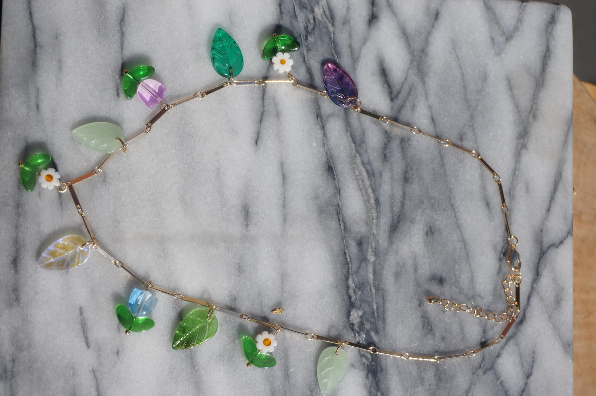 FLORA Glass Flower Beads and Leaf Cluster Necklace – Fairycore Jewelry