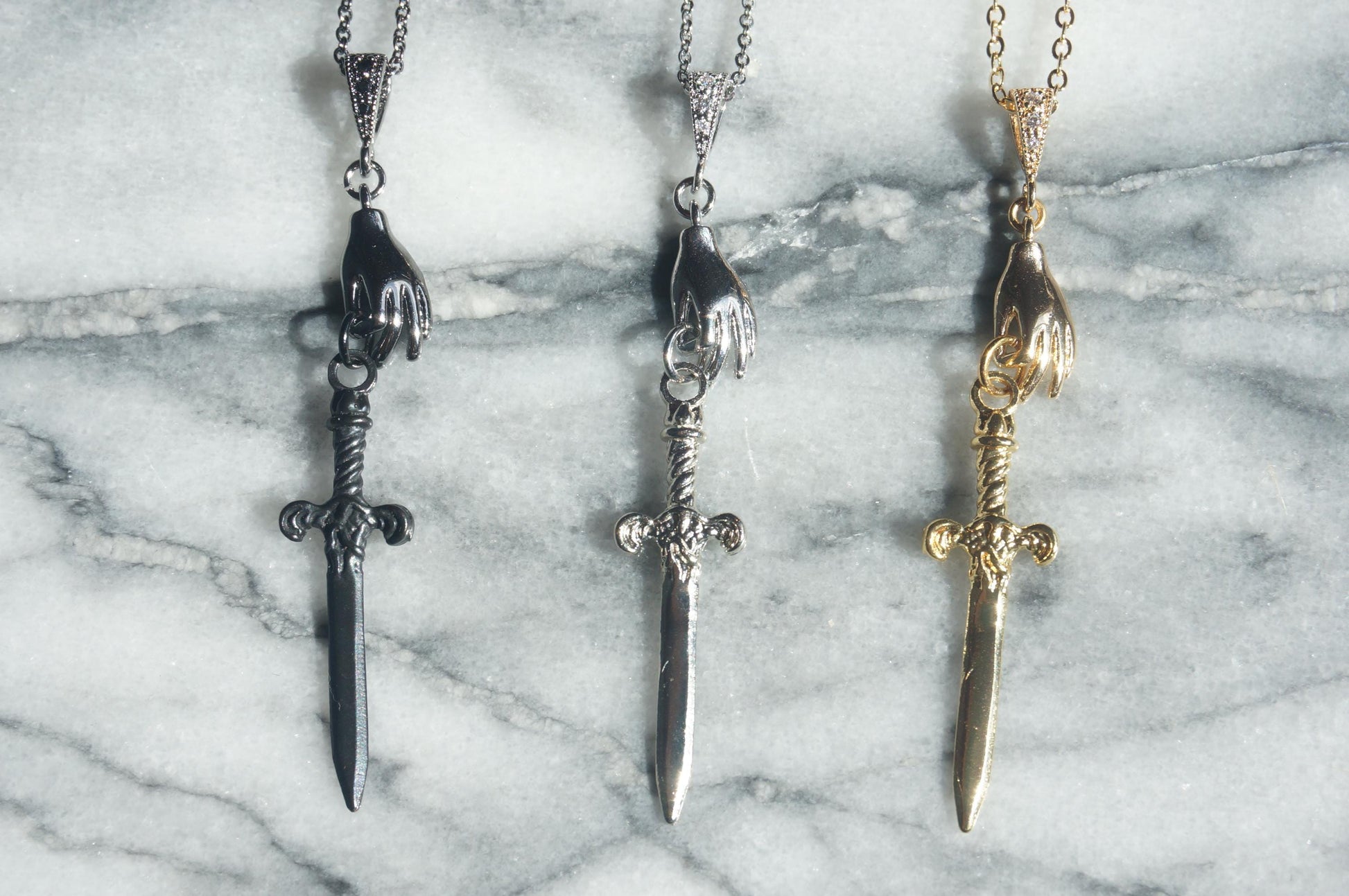 Gold/Silver Queen of Swords Tarot Necklace / Dagger Necklace / Tarot hand Dainty Necklace