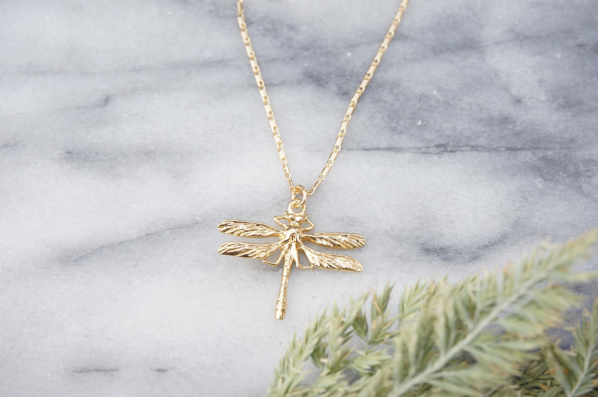 Gold/Silver Y2K Dragonfly Dainty necklace / Egyptian Dragonfly Necklace