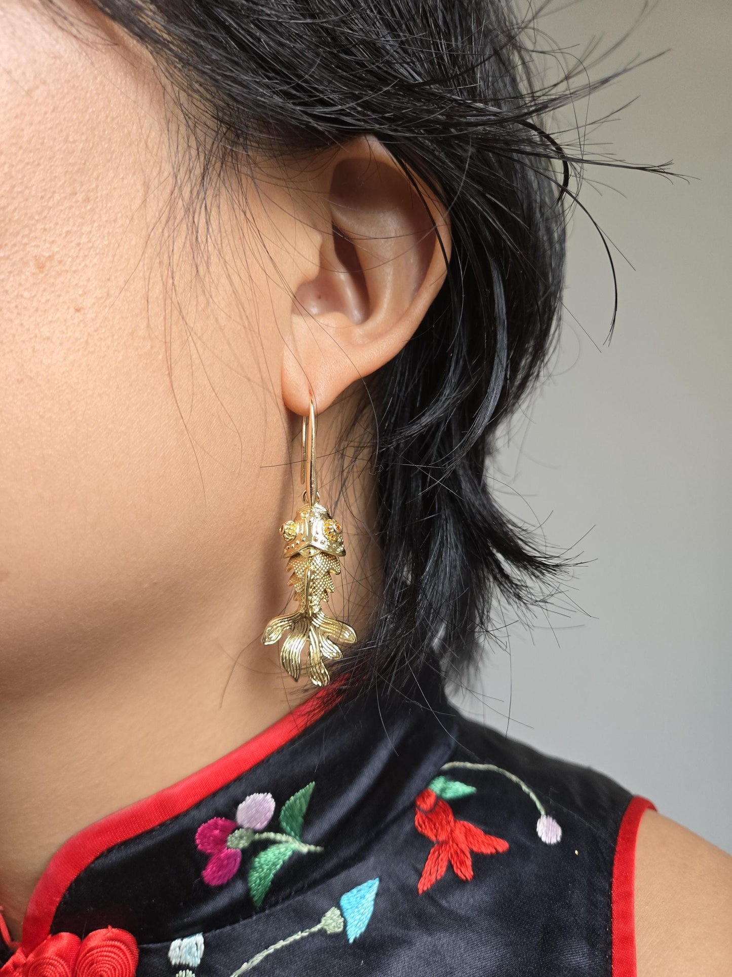 KINGYO Gold/Silver Moving Goldfish Earrings