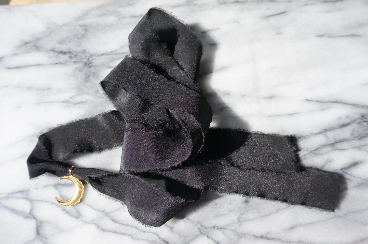 LUNA Moon 100% Silk Ribbon Choker