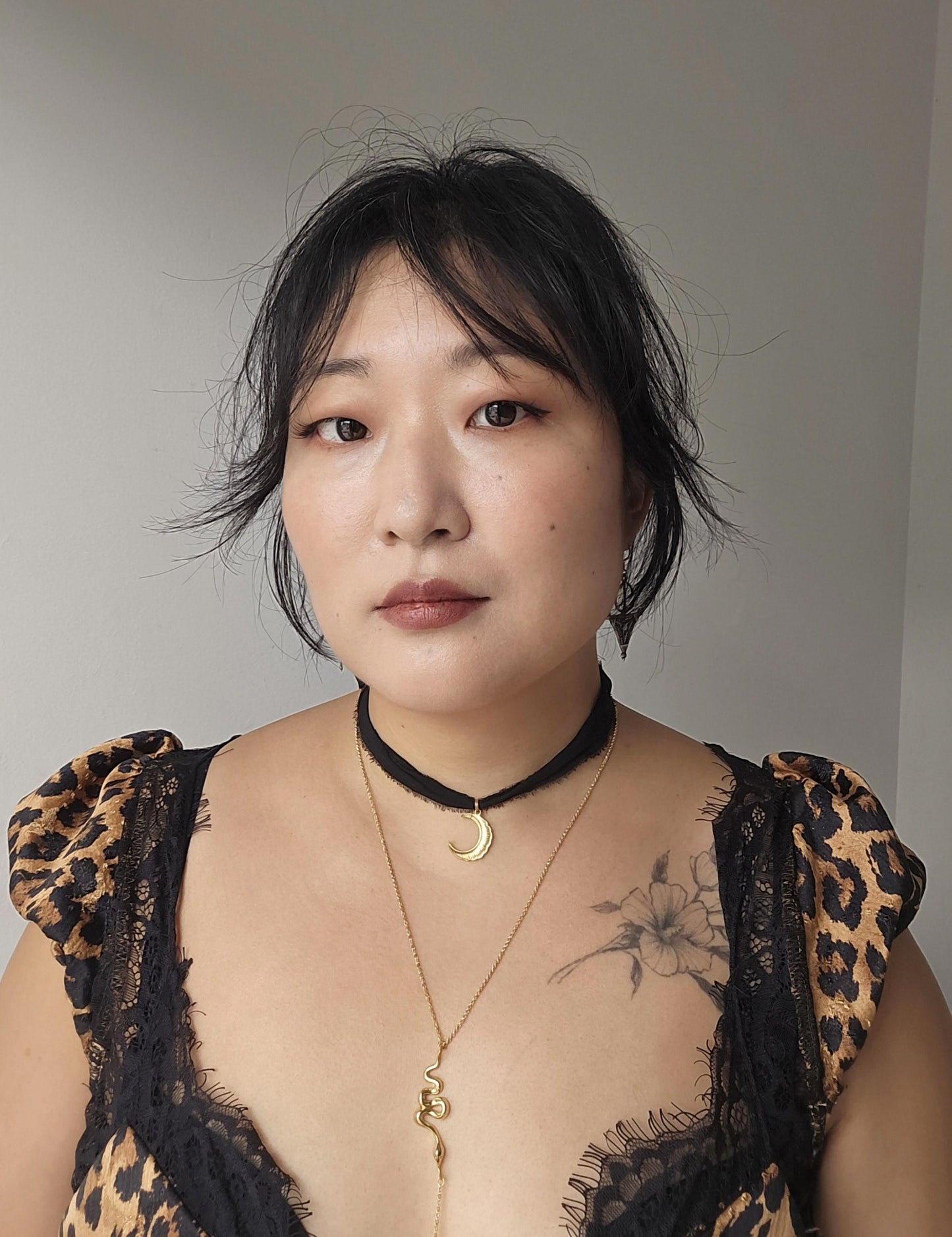LUNA Moon 100% Silk Ribbon Choker