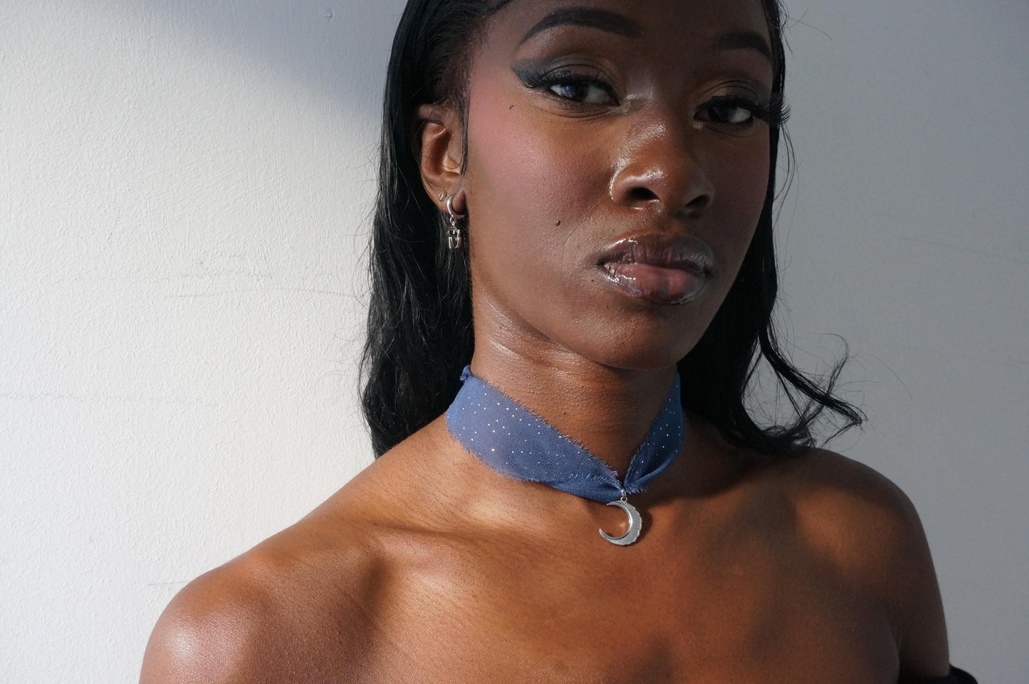LUNA Moon 100% Silk Ribbon Choker