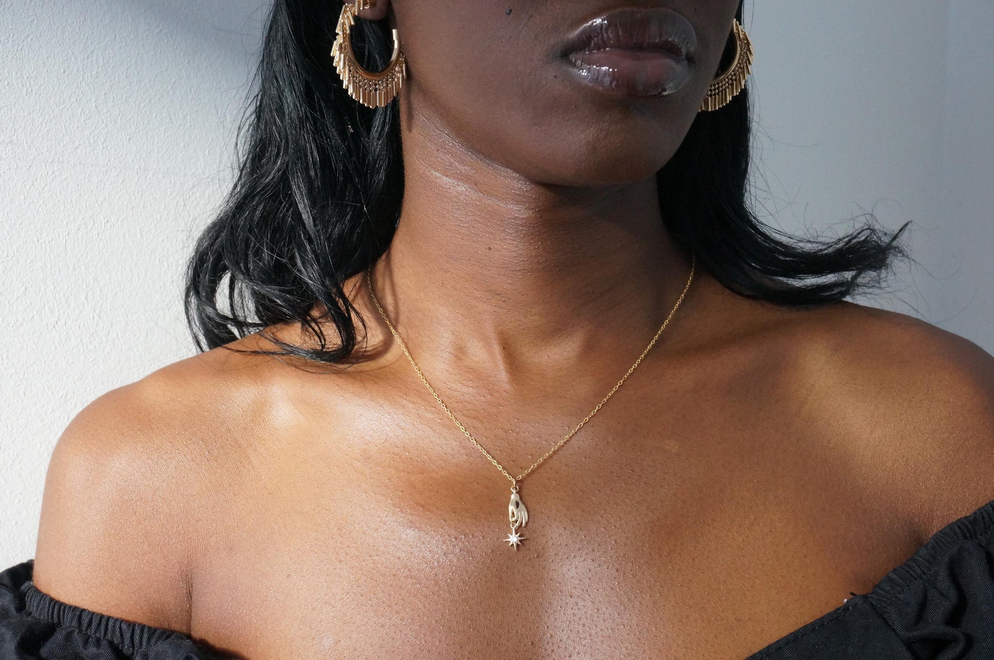 Dainty Gold/Silver Tarot Hand and Star Necklace
