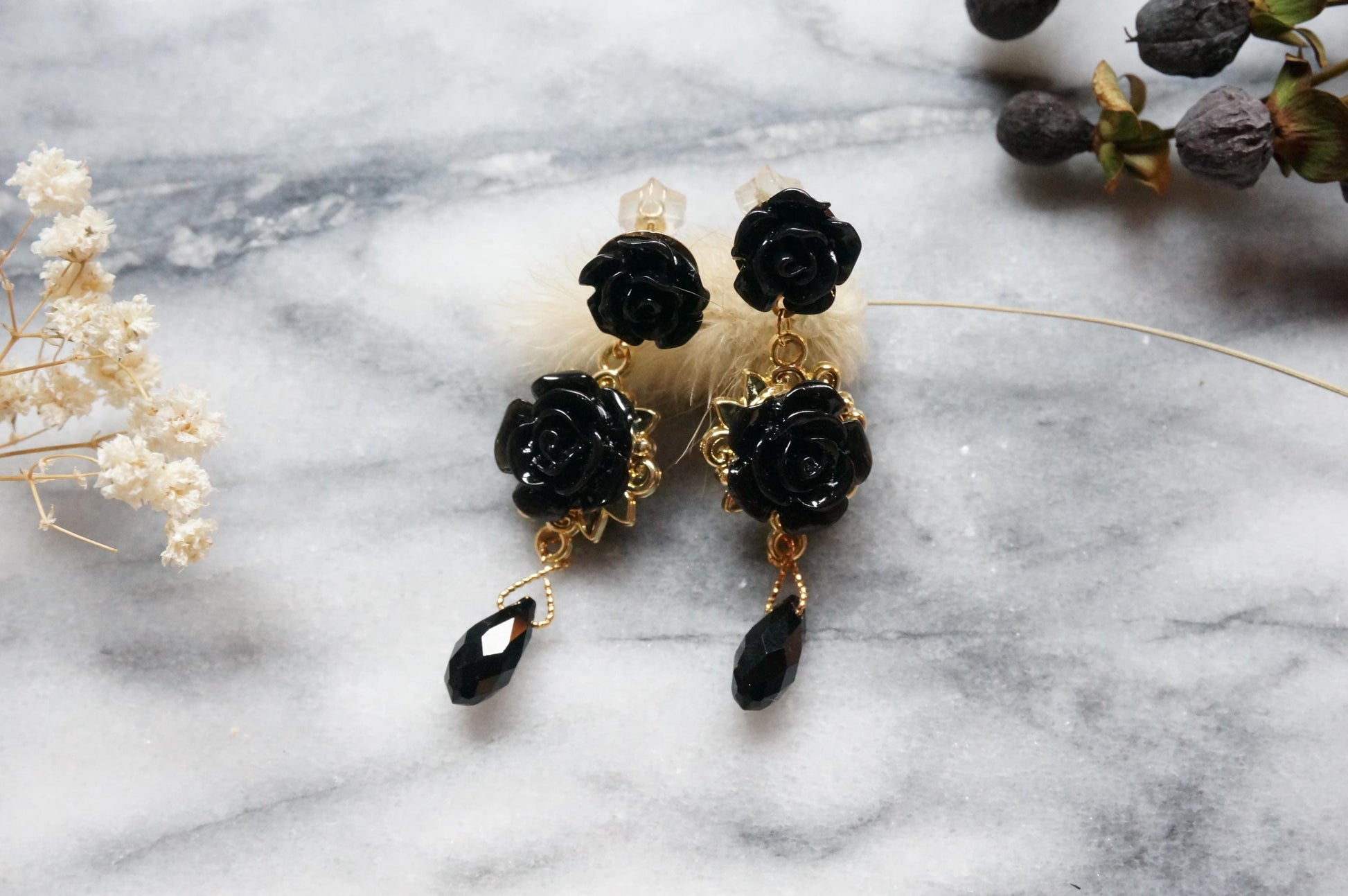 AGATHA Black Rose and Teardrop Crystal Stud