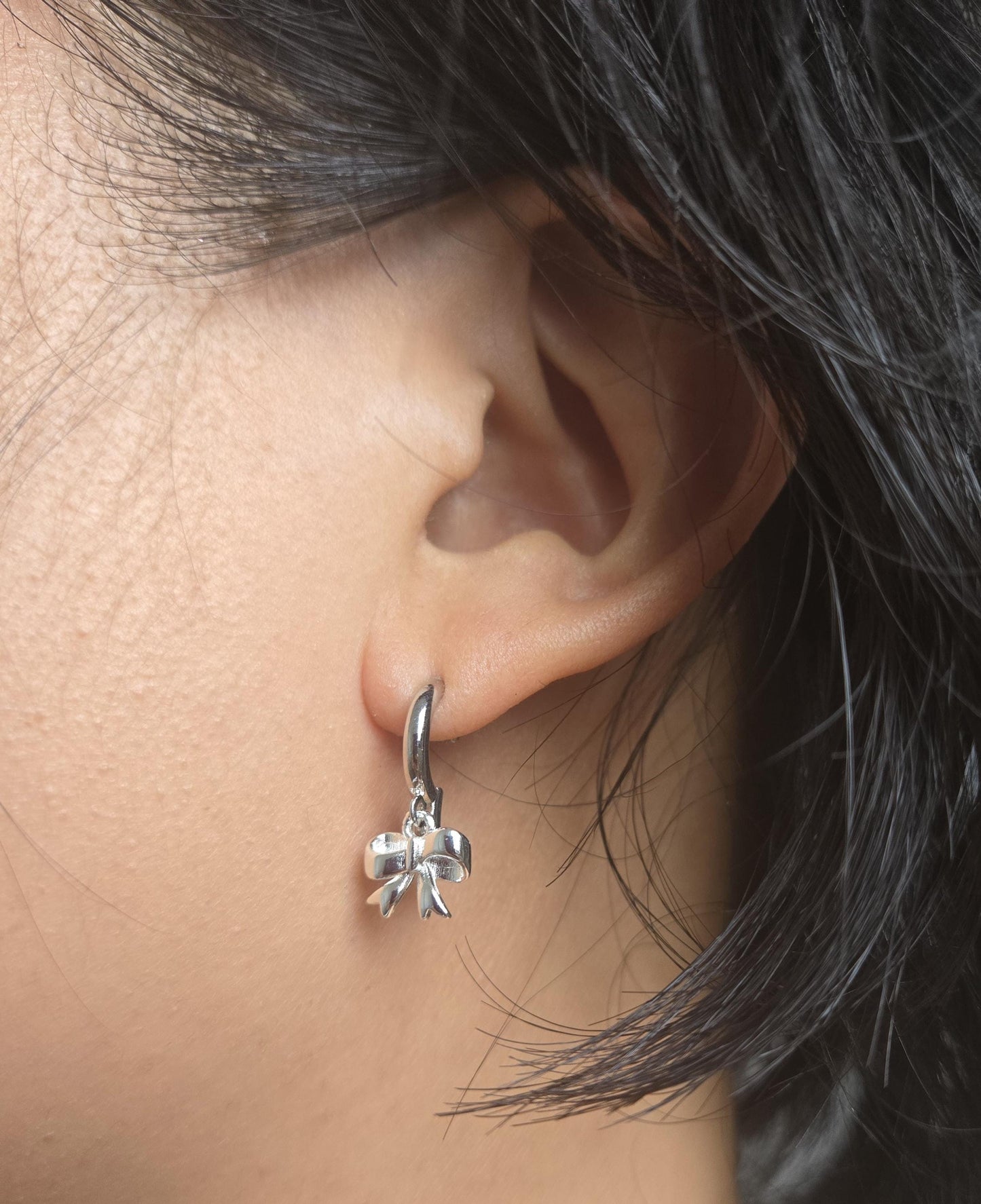 Bow Gold/Silver huggies