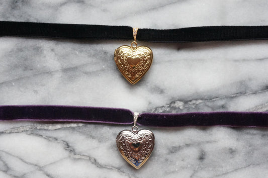 Silver Heart locket / pearl heart Brown stretch velvet choker