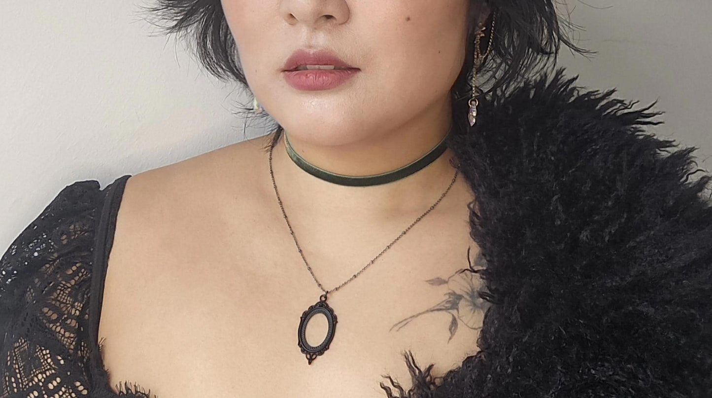 Simple Stretch Velvet Choker / Black / White / Blue / Red / Burgundy / Green / Brown / Pink Velvet Choker