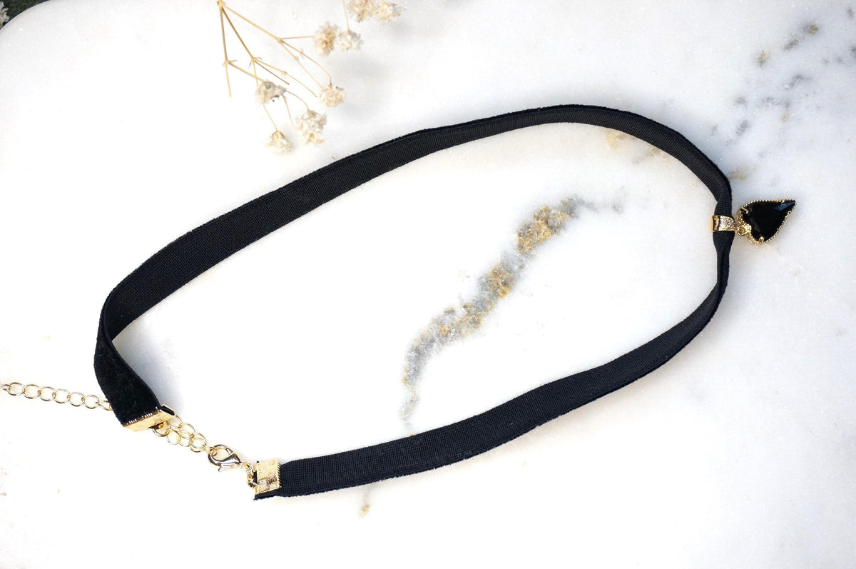 Alice Black/Red black velvet choker