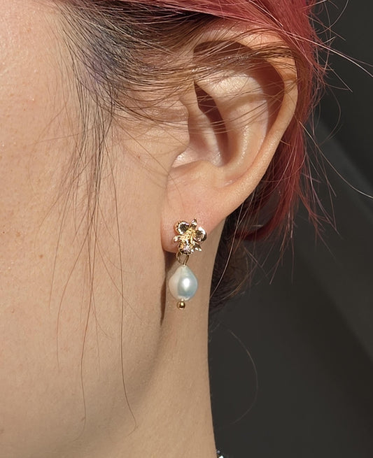 Bloem Teardrop Pearl Orchid Stud Earrings