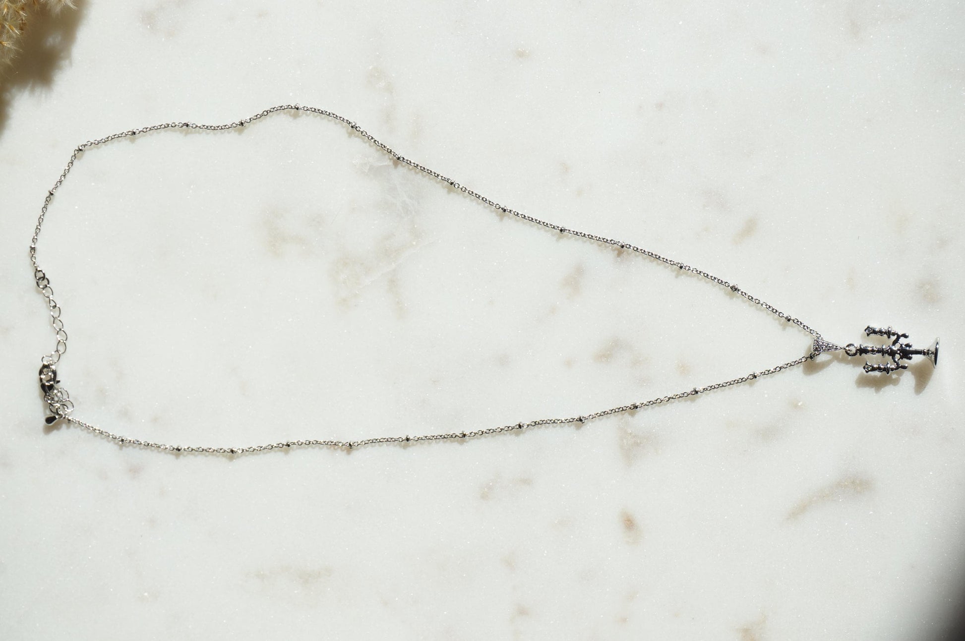 Lumière Dainty Candelabra Gold/Silver Necklace