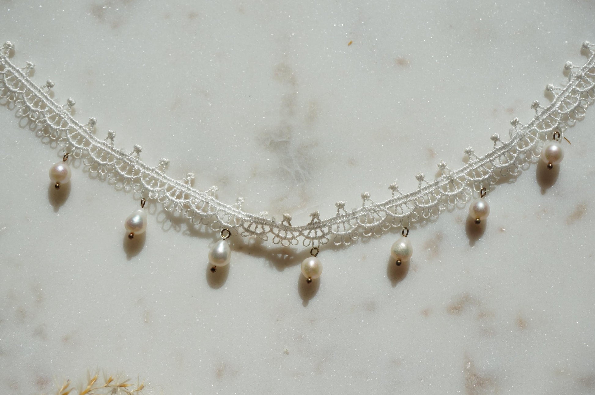 KATE White/Black Lace with Teardrop Freshwater Pearls/Peacock dyed freshwater pearls Choker Necklace