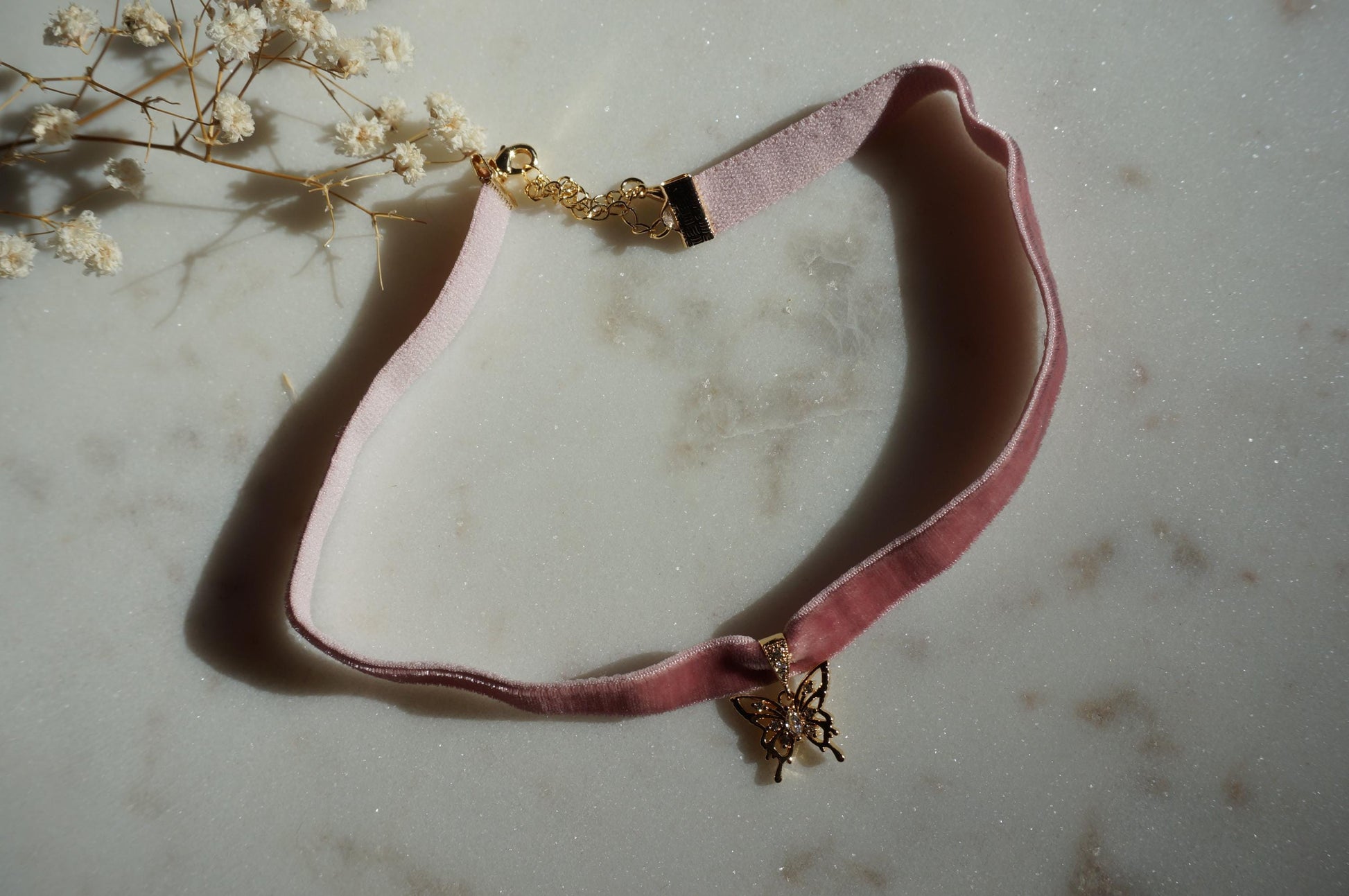 Dainty Butterfly Stretch Velvet Choker / Y2K Butterfly Velvet Choker