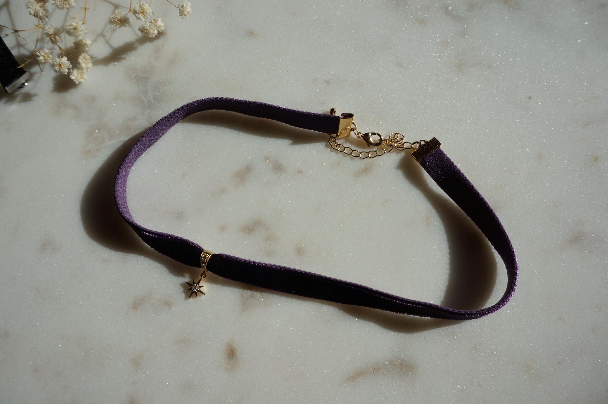 Dainty Star Gold/Silver Stretch Velvet Choker