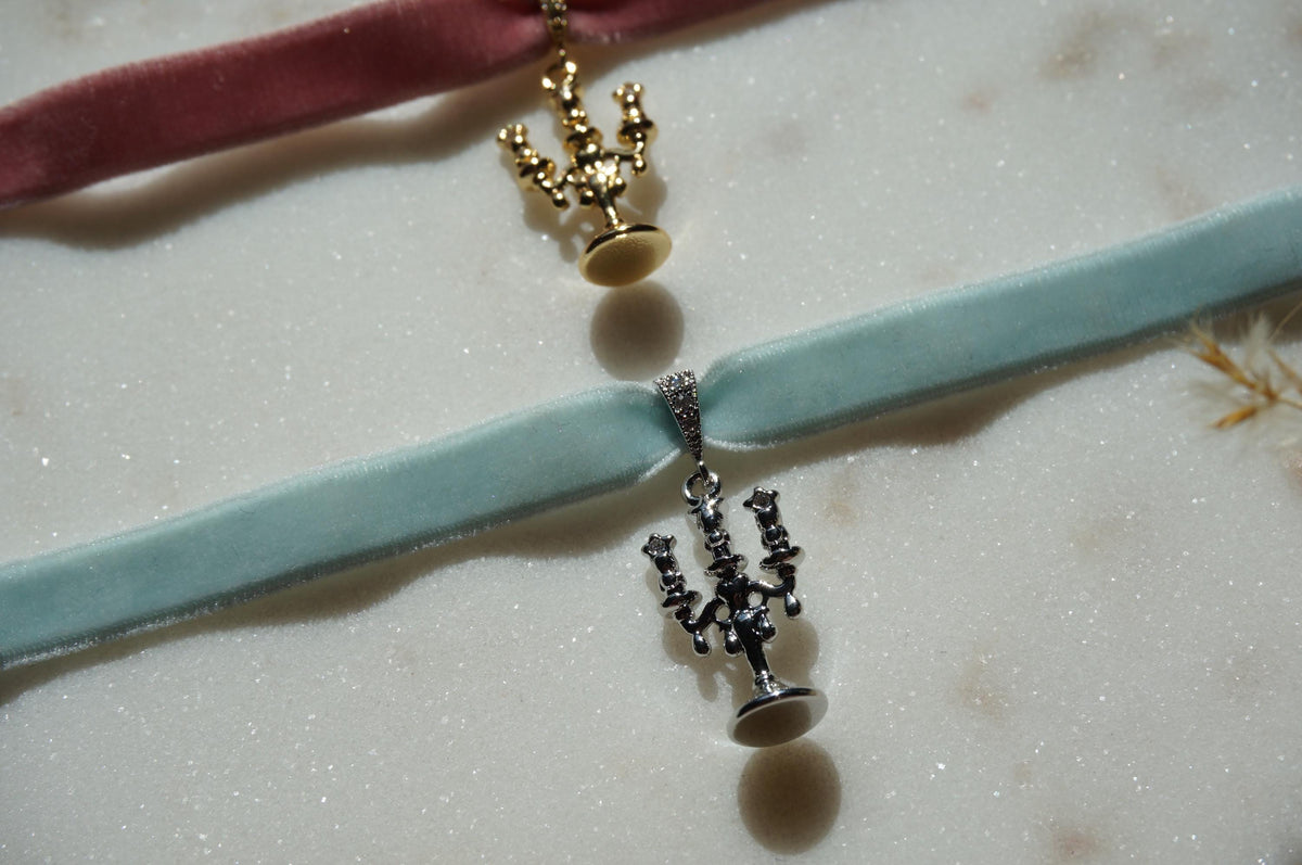 Lumière Candelabra Stretch Velvet Choker