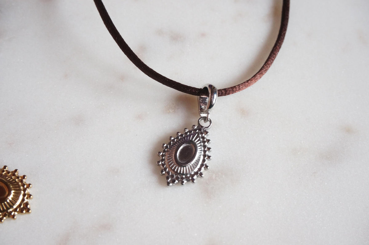 Gold/Silver Tear Drop Pendant Boho Sateen Cord Necklace Necklace