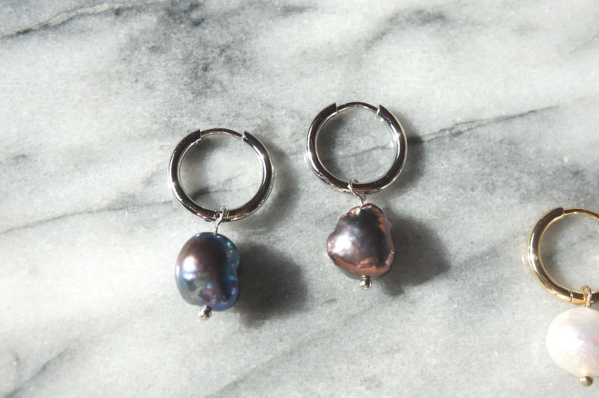Minimal baroque white/black pearl hoop earrings/ gold and silver plated pearl earrings