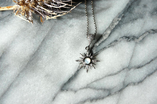 EOS Gold/Silver Sun/Moon Pendant Necklaces