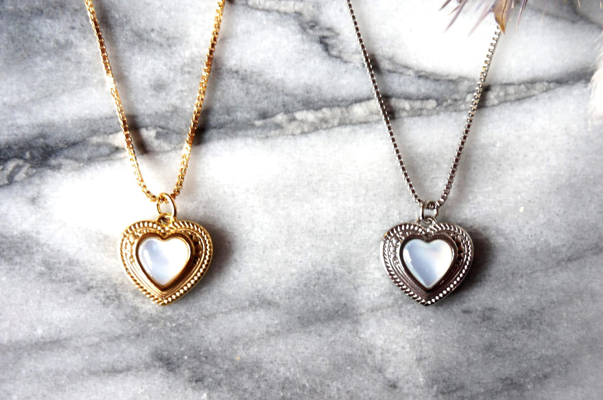 Antique Heart with Mother of Pearl Inlay Necklace Gold/Silver