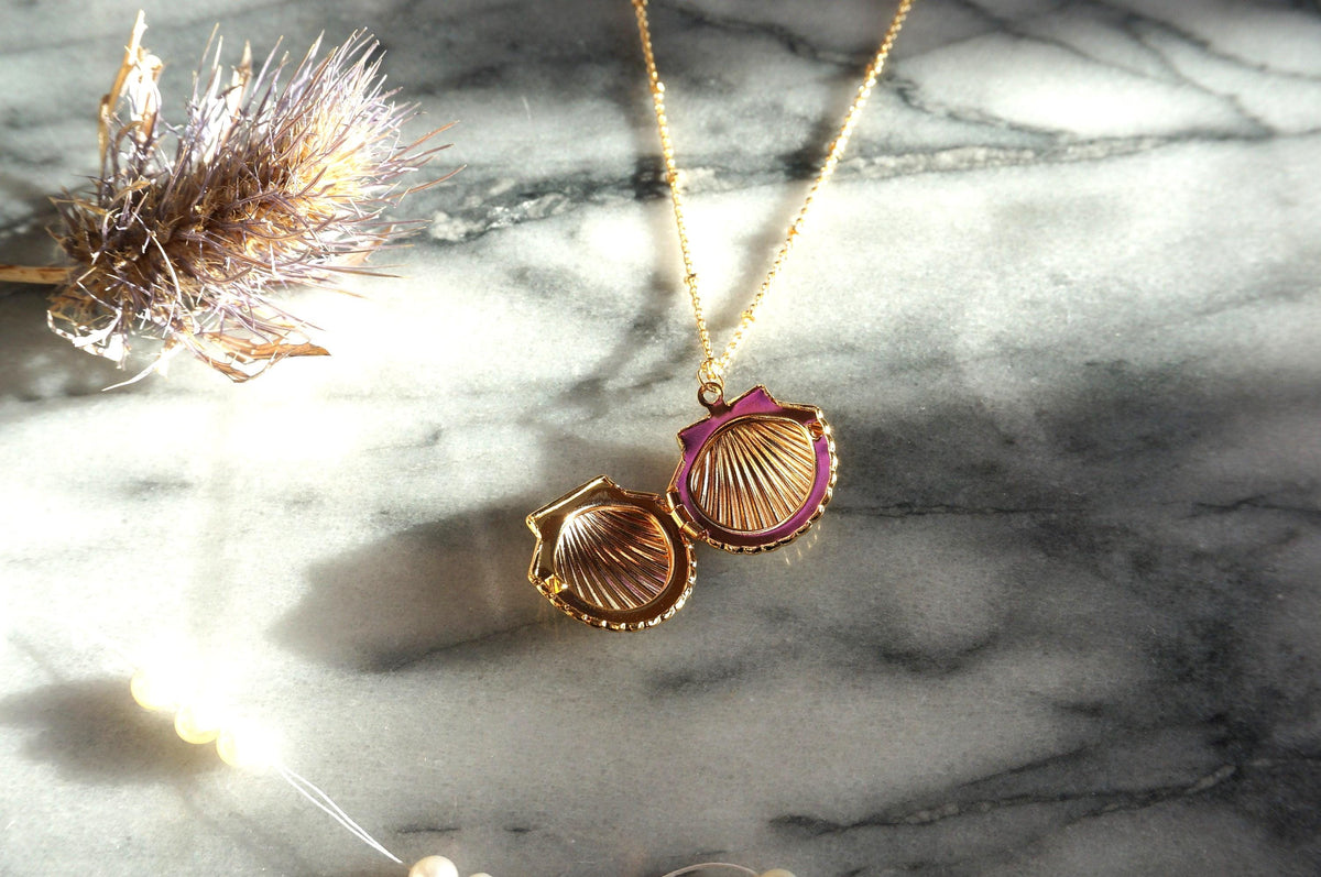 ARIEL Gold/Silver Shell Locket Necklace