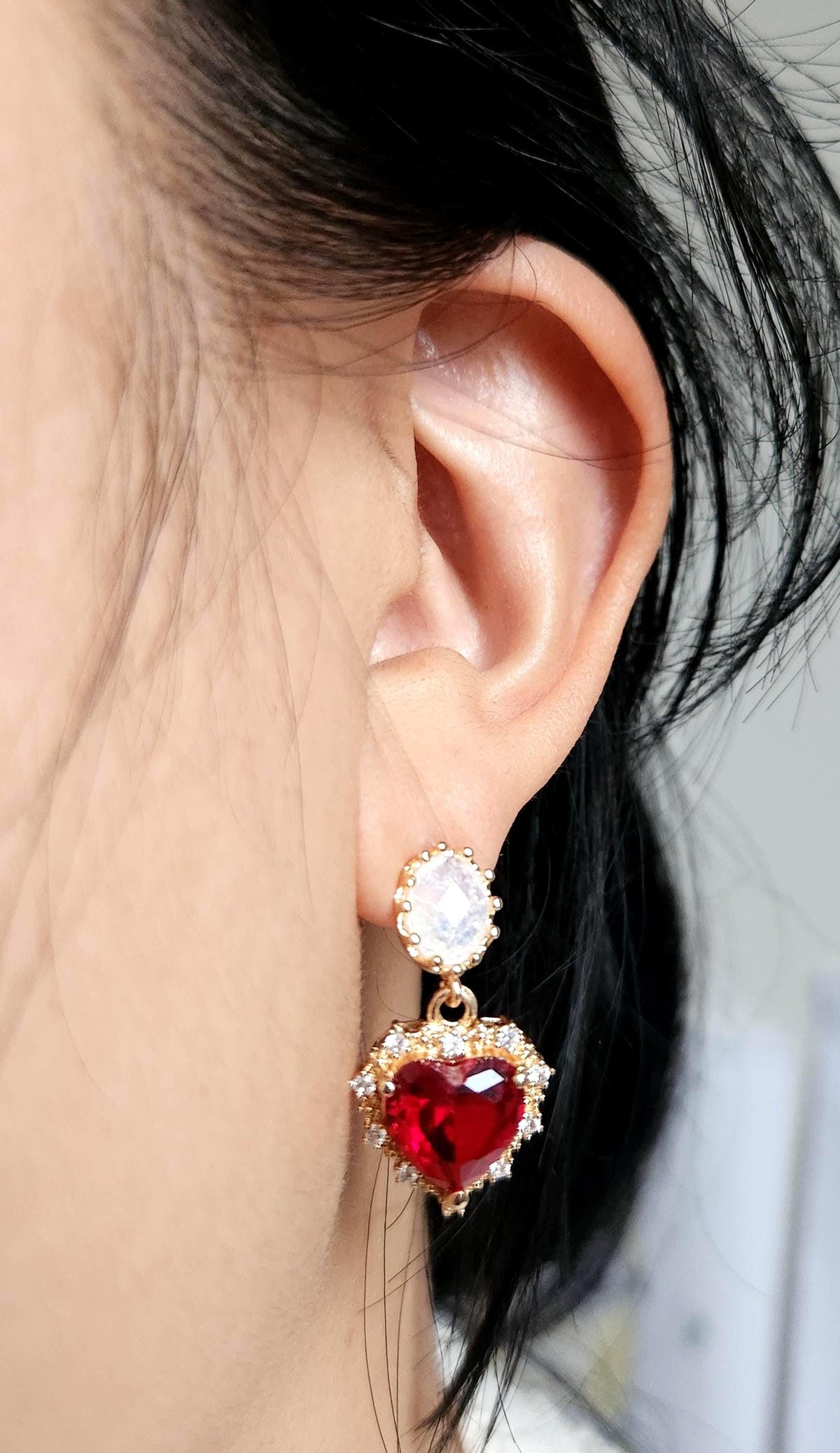 AMO Red/Blue/Green Heart Gold Earrings Studs/Huggies